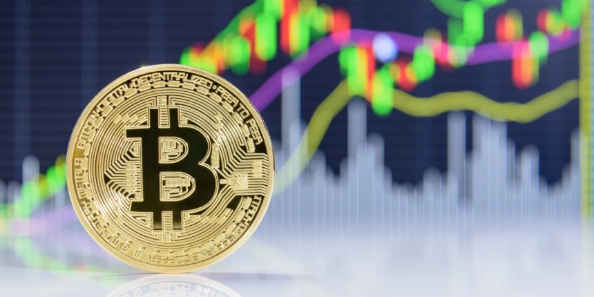 Bitcoin có thể đang hình thành một động thái lớn khi biến động giá đạt mức thấp nhất sau 4 tháng