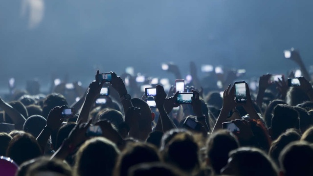 Nghiện điện thoại thông minh có thể làm thay đổi cấu trúc não?